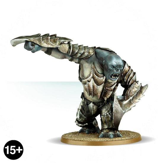 Gundabad Troll with Scythe Gauntlets